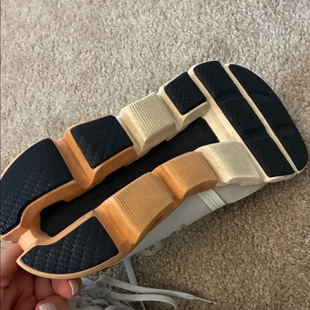 On Running Sneakers in White and Orange size 8